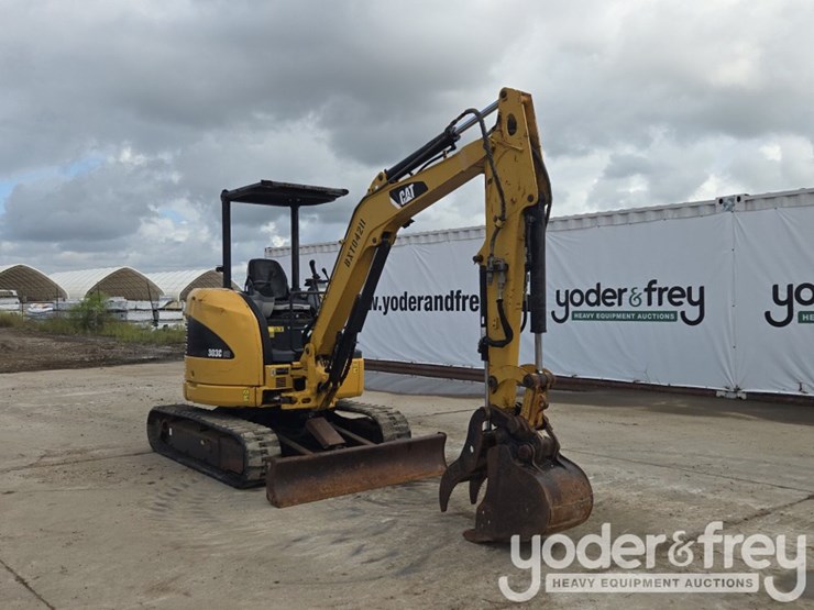 2010-caterpillar-303c-cr-image-7