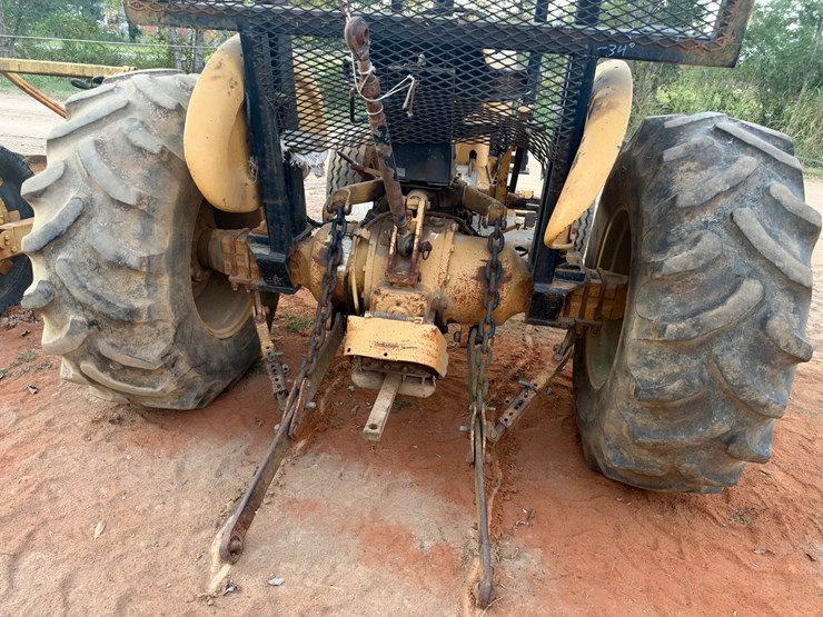 new-holland-545d-image-5