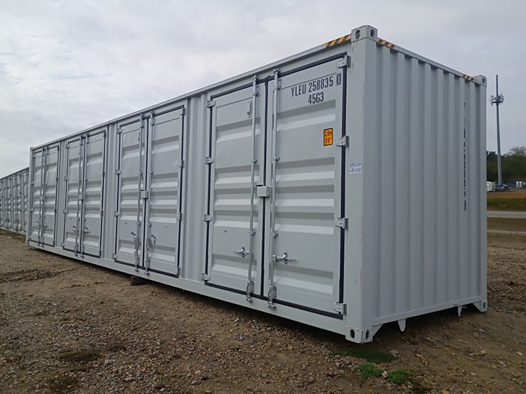 #l110-000-•-40ft-container-[damaged]-image-2