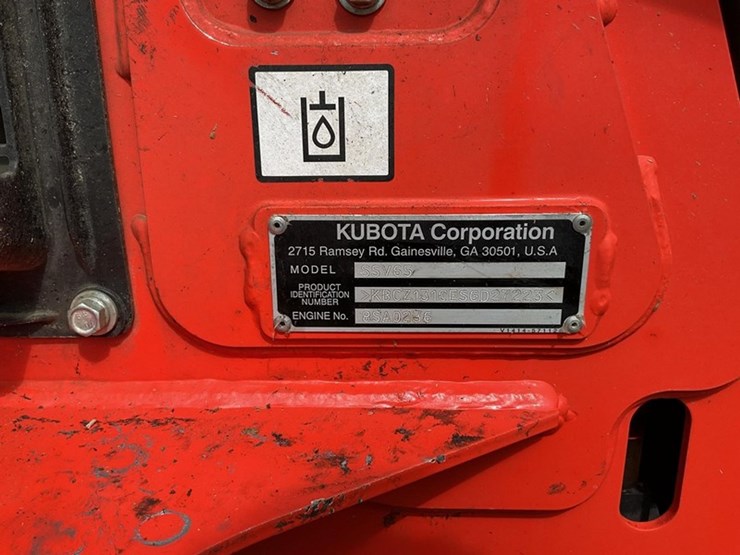 2025-kubota-ssv65-image-24