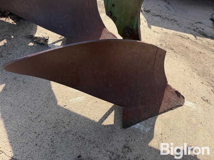 4-bottom-plow-image-16