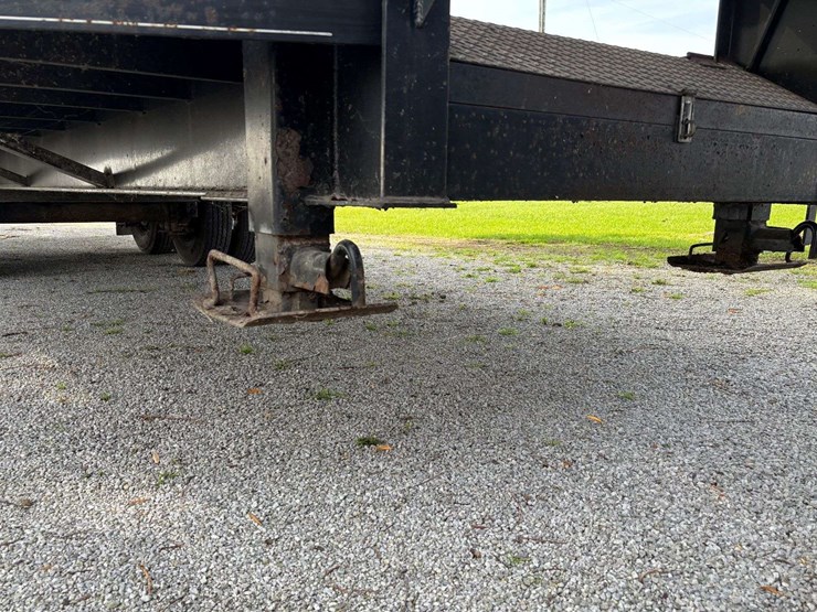 2001-sure-pull-gooseneck-trailer-image-26