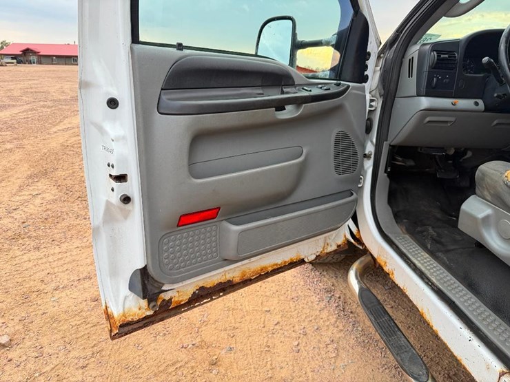 2006-ford-f250-xl-image-31