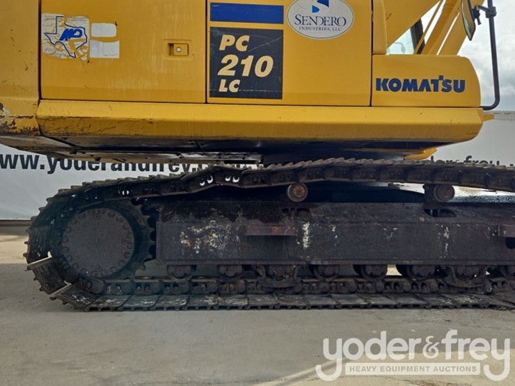 2015-komatsu-pc210-image-16