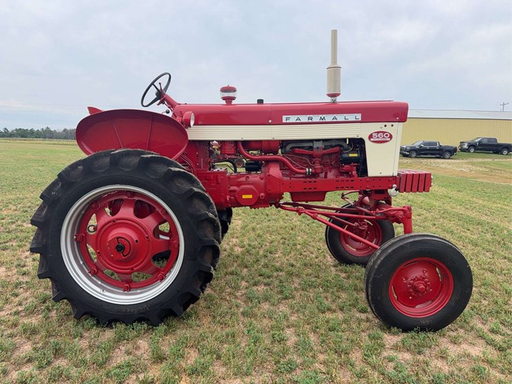 farmall-560-hi-clear-image-6