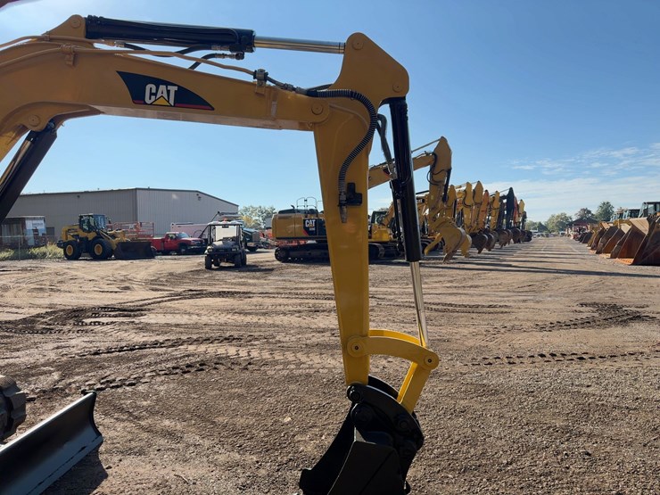 2005-caterpillar-304cr-image-10