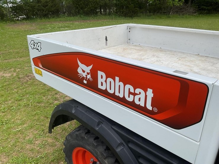 #1041-•-2022-bobcat-uw56-tool-cat-138036-image-10