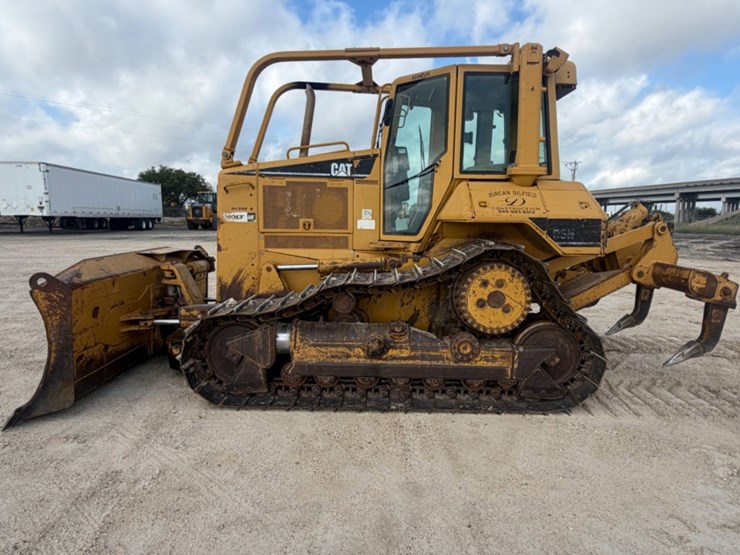 2006-caterpillar-d6n-xl-image-8