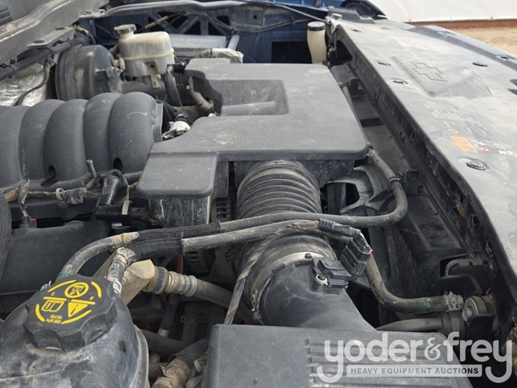 2015-chevrolet-silverado-1500-image-23