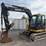 2019-deere-75g-image-1
