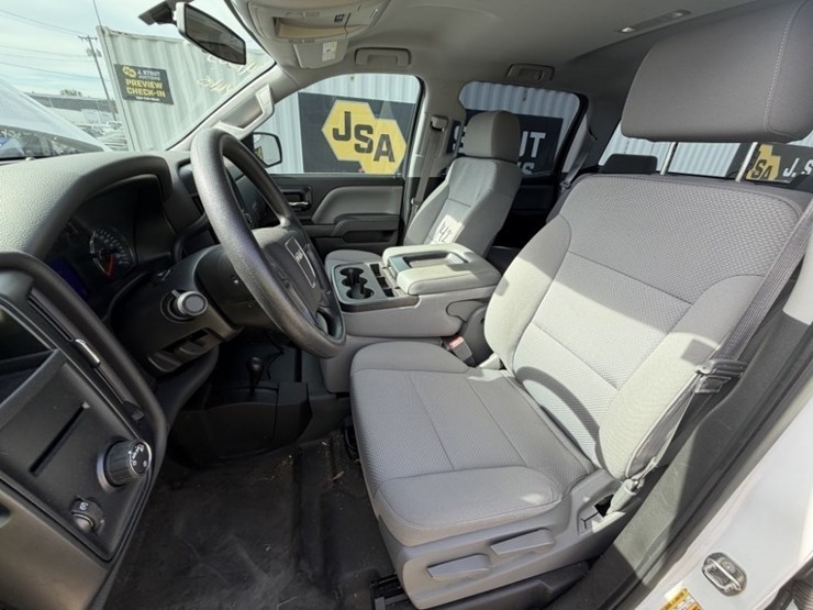 2014-gmc-sierra-1500-crew-cab-4x4-pickup-image-23