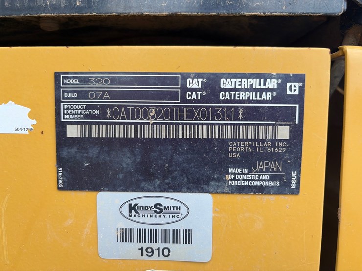 caterpillar-320-image-33