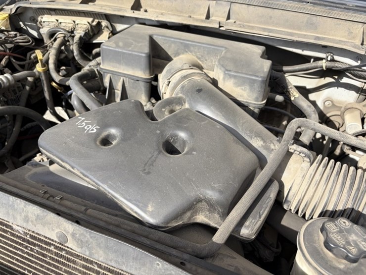 2011-ford-f350-image-11