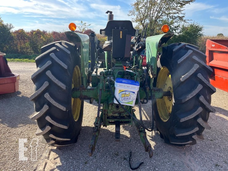 1977-john-deere-2840-image-4