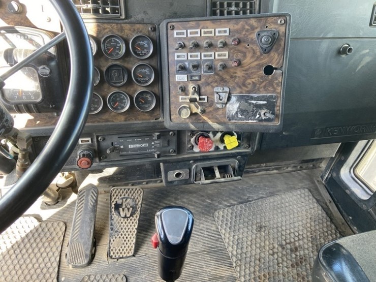 1989-kenworth-t800-image-16