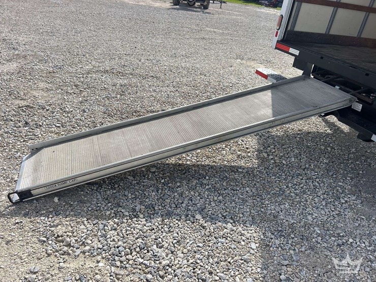 2019-ford-e-350-16ft.-box-truck-image-14