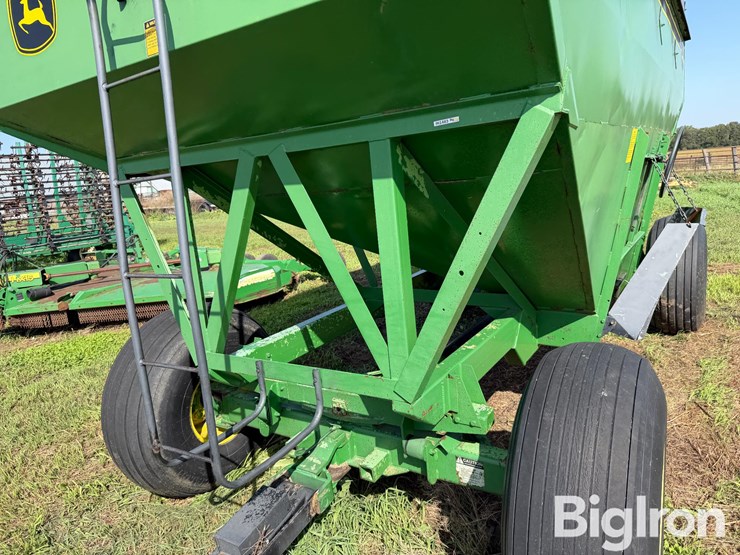 john-deere-650-image-19