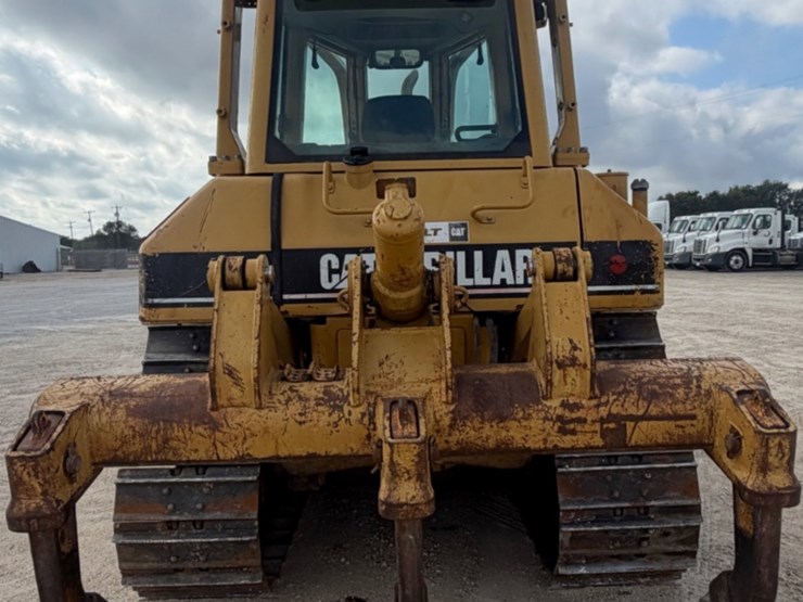 2006-caterpillar-d6n-xl-image-6