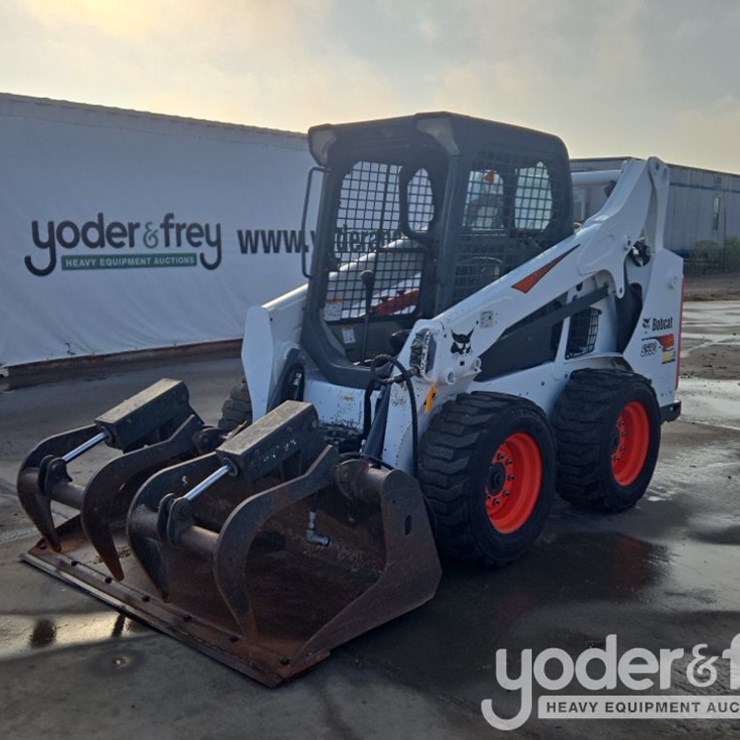 2017 BOBCAT S590