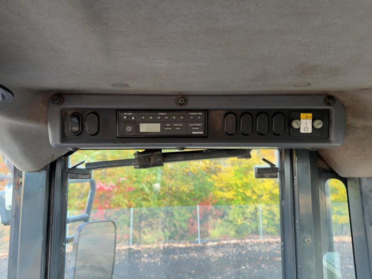 2018-komatsu-wa270-8-image-24
