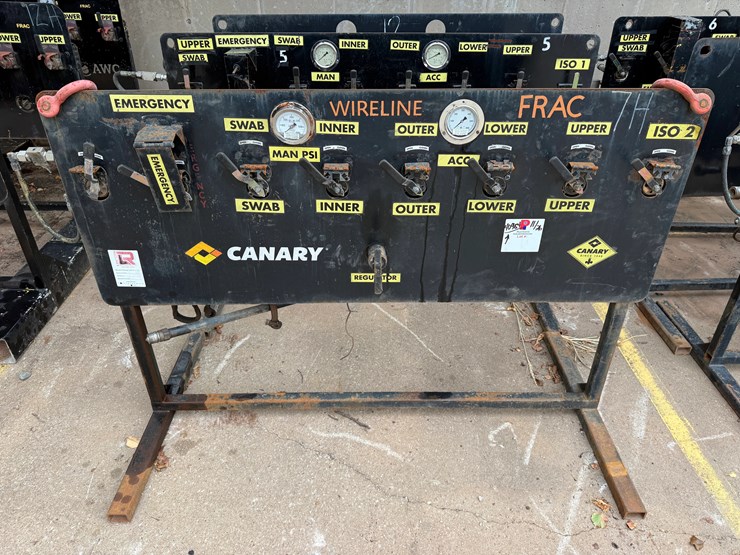 lot-w/-(3)-remote-5k-wp-accumulator--wireline-frac-valve-consoles-image-1