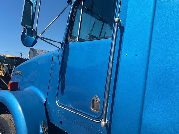 1988-kenworth-t800-image-10