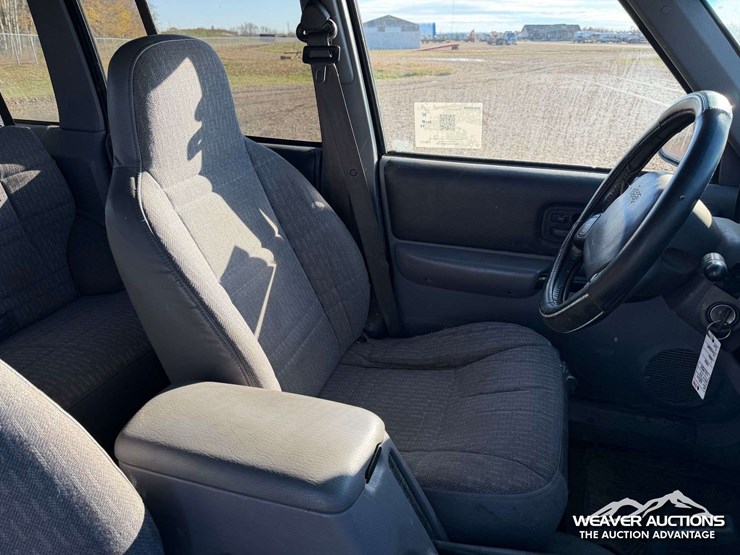 1998-jeep-cherokee-image-24