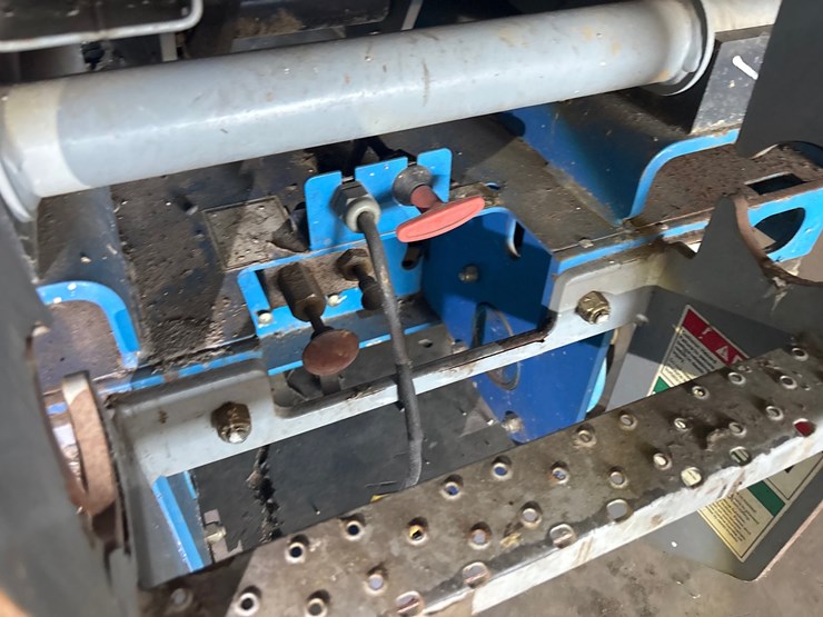 #155-•-genie-gs-1930-self-propelled-electric-scissor-lift-image-9