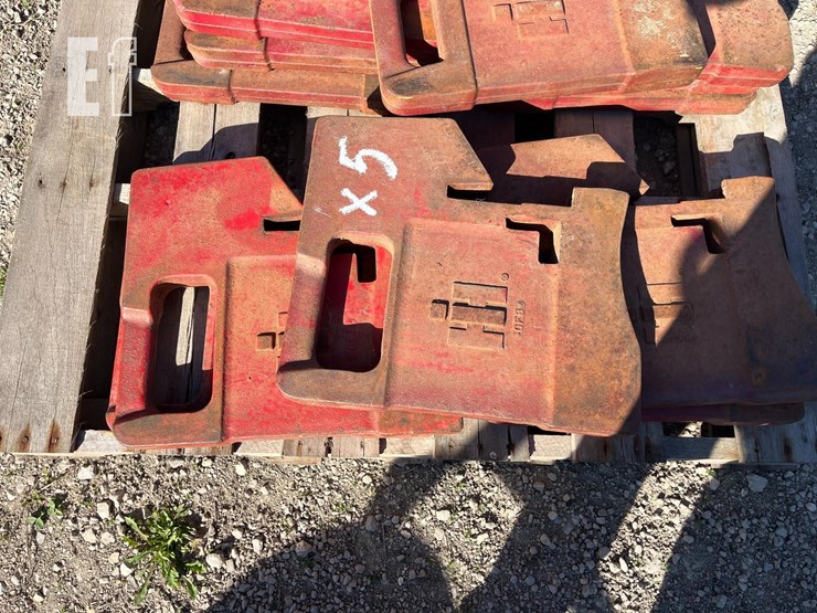 case-ih-100-image-1