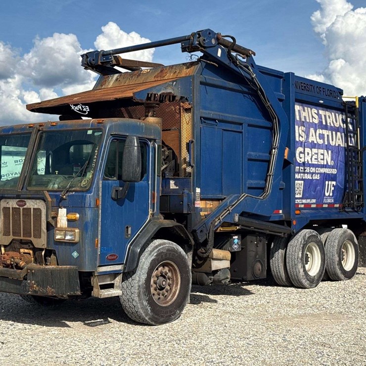 2016 Perterbilt 320 EZ Pack 35yd. Front Loader Garbage Truck
