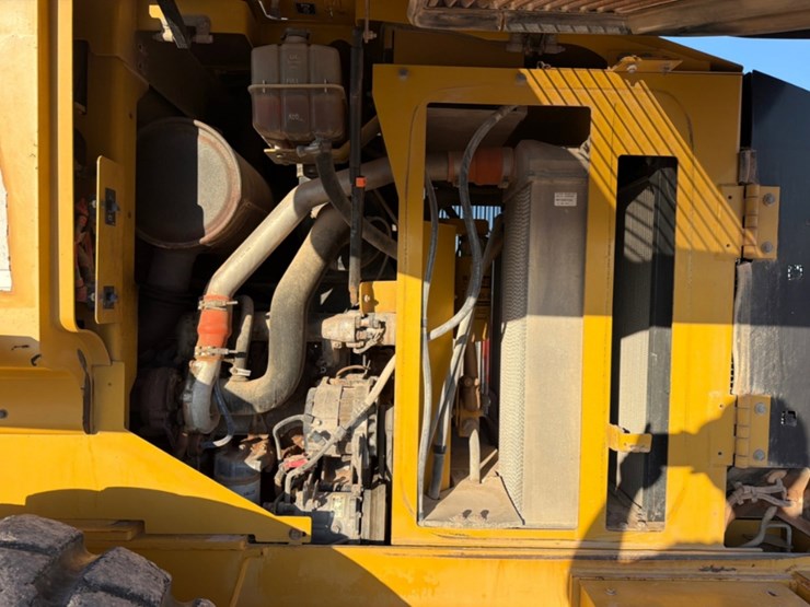 2008-caterpillar-928g-image-10
