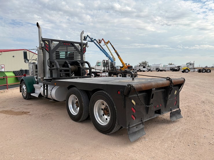 2007-kenworth-w900-image-6