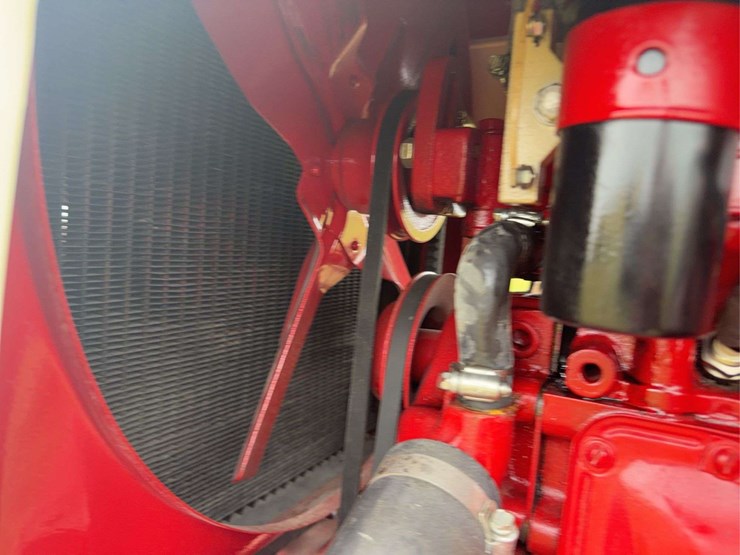 farmall-560-hi-clear-image-23