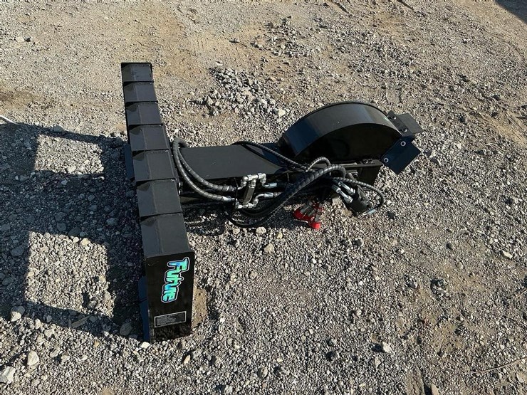 ft-bsg45-skid-steer-stump-grinder-image-4