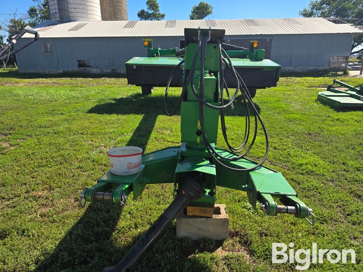 2014-john-deere-946-image-2
