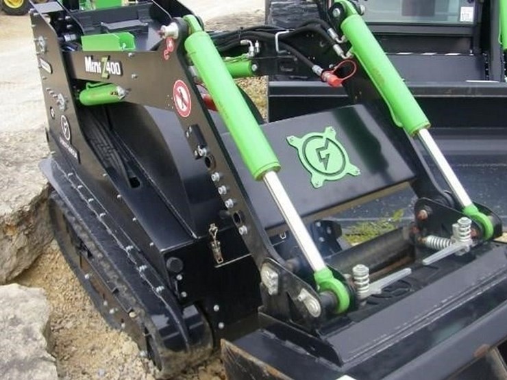 #1050-•-2023-firstgreen-industries-z400-track-mini-skid-st-image-1