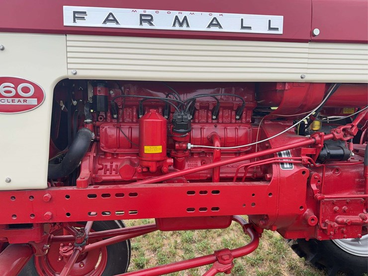farmall-560-hi-clear-image-22