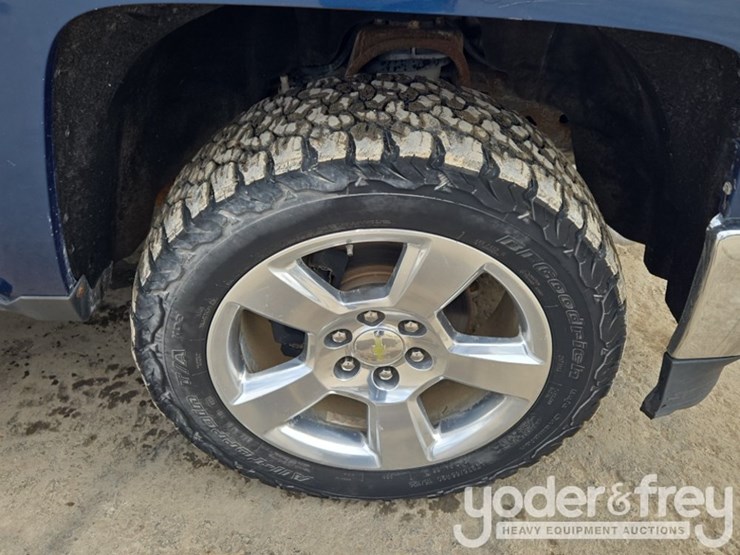 2015-chevrolet-silverado-1500-image-11
