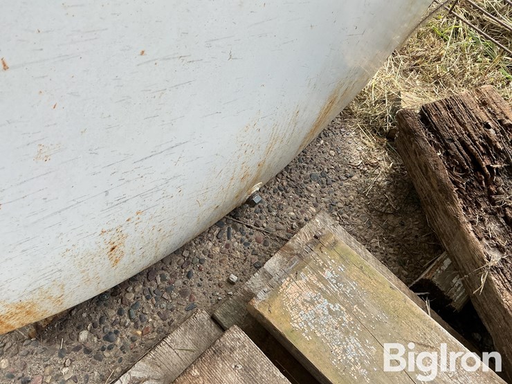 great-plains-550-gal-tank-&-pump-image-9