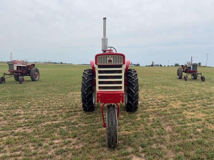 farmall-560-diesel-hi-clear-image-8