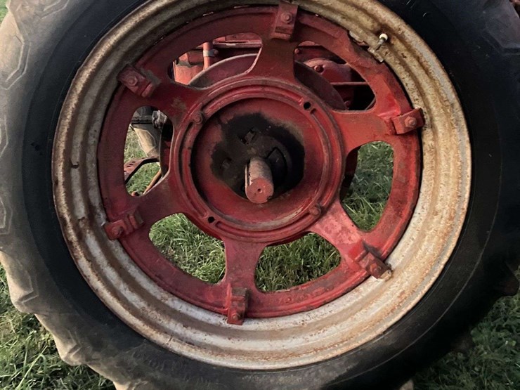 1947-farmall-m---consecutive-serial-number-with-lot-764!-image-7