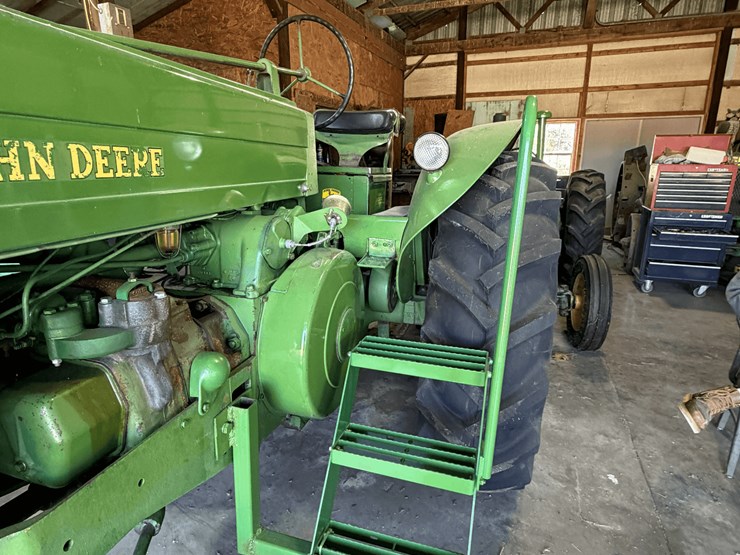 1956-john-deere-70-image-7