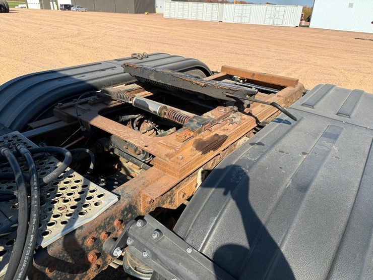 2000-kenworth-t800-image-39