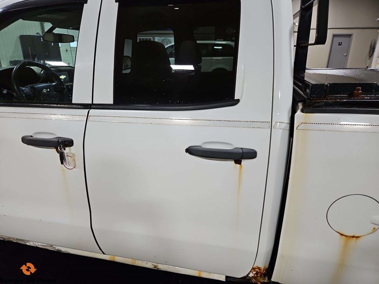 chevrolet-silverado-1500-image-30