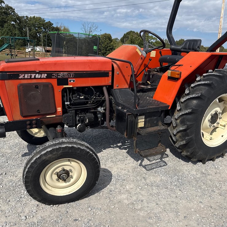 ZETOR 3320