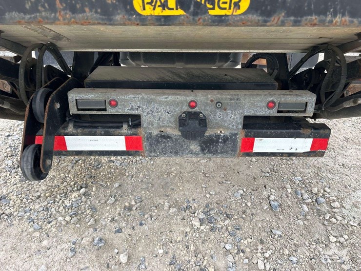 2018-ram-5500-4x4-palfinger-stake-bed-gas-cylinder-delivery-truck-image-33