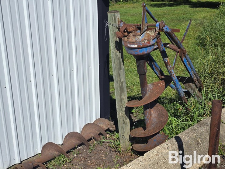ford-3-pt-post-auger-image-5