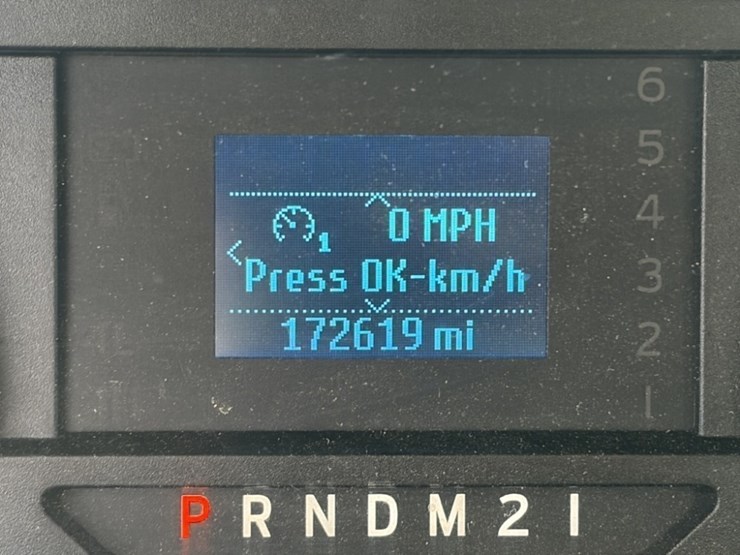 2017-ford-f550-image-33