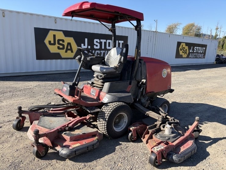 2018-toro-groundsmaster-4000d-image-1