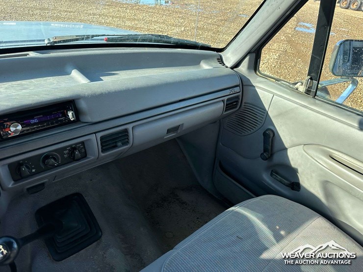 1995-ford-f350-image-10